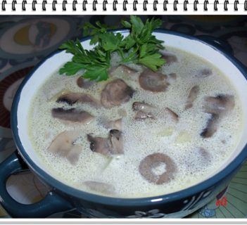 Zupa pieczarkowa Eli z ziemniakami