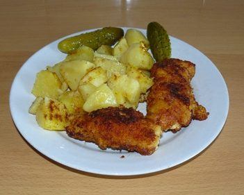 Roladki drobiowe z serem, papryką i korniszonem