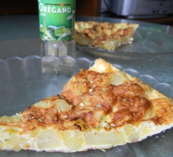 Tortilla z ziemniakami i cebulą