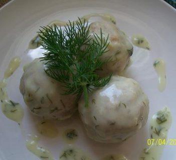 Pulpety w sosie koperkowym