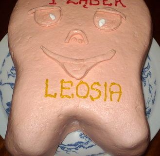 Tort-pierwszy ząbek