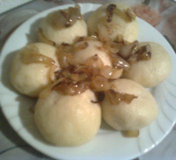 Knedle z kiełbaską