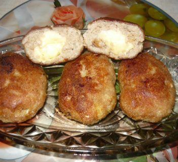 Kotlety mielone z serem