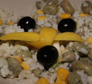 Sałatka z ryżu i bobu