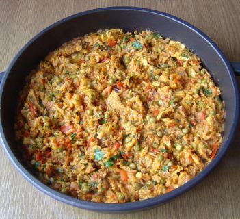 Paella z Kurczakiem i Krewetkami