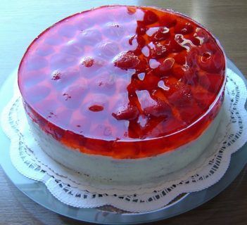Tort Truskawkowy