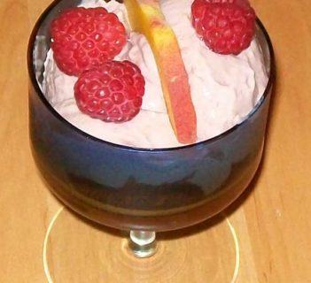 Lody malinowe mleczno-jajeczne