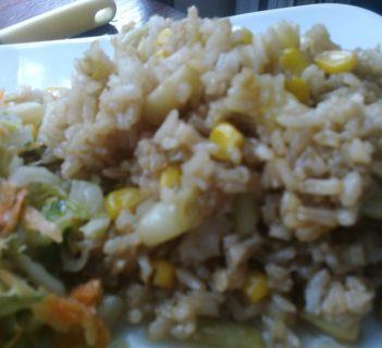 Ryż teriyaki.