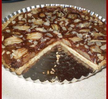 Tarta czekoladowa gruszkami