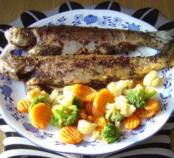 Pstrąg na Ziołach z Patelni