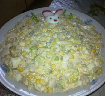 Pyszna sałatka gyros